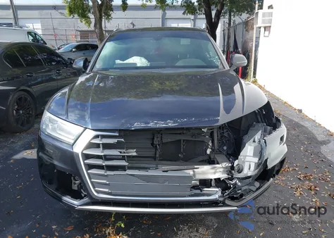 2018 Audi Q5 2.0T Premium/2.0T Tech Premium из США, поврежденный, VIN WA1ANAFY0J2097354